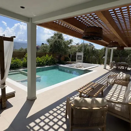 Mourelo Luxury In Chania With Private Pool Jacuzzi Villa La Canea